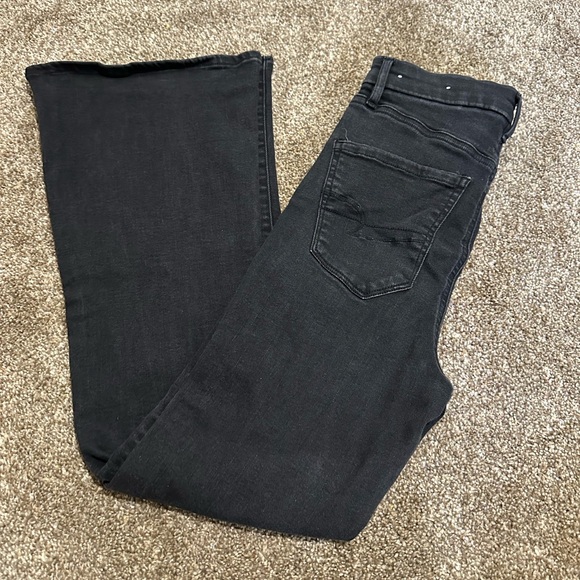 American Eagle Outfitters Denim - Black American eagle curvy high rise flare jeans 2-short